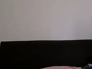 Stripchat Watch Live Sex Cams of petitebelu