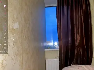 Stripchat Free Live Porn of LongChillGerl
