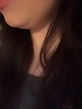 Stripchat Free Porn Cam of Chloe__Moon