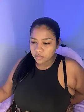 Stripchat Adult Webcam of paola091