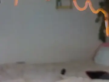 Stripchat Live Sex Cam of serenahall_