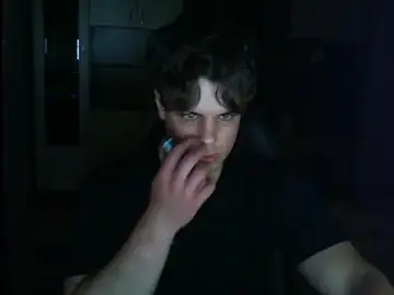 Stripchat Live Sex Cam of Kane_Wolf
