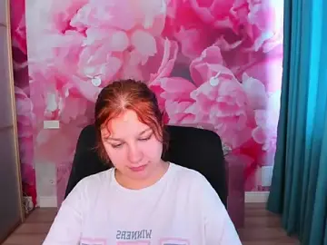 Stripchat Sex Cam of AngelinaLow