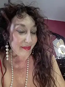 Stripchat Best live sex cam show of GypsyEsmeralda