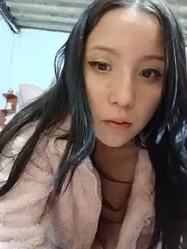 Stripchat Free Live Porn of mileidy0106