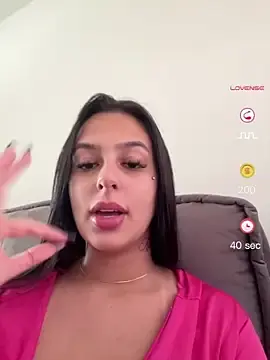 Stripchat Best Webcam of jujuarantes__2026