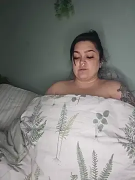 Stripchat Sex Cam of Saucy-Serenity