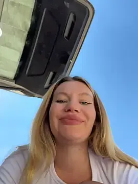 Stripchat Watch Live Sex Cams of justmilaa