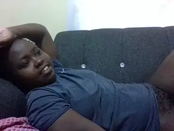 Stripchat Free Porn Cam of Sweetcecie01