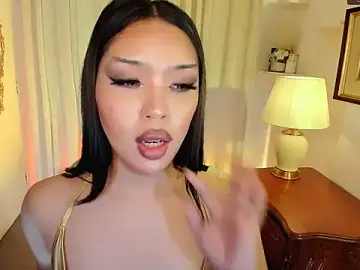 Stripchat Free Porn Cam of MS_LUNA
