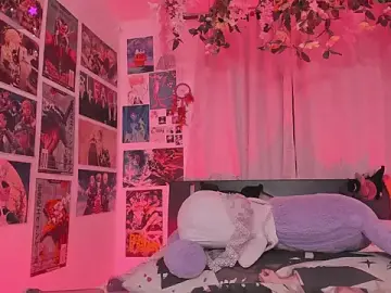 Stripchat Watch Live Sex Cams of MissCurvyTop