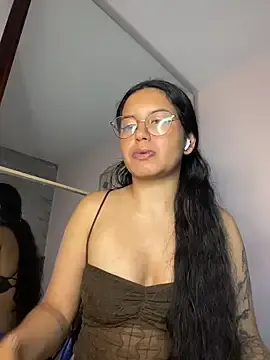 Stripchat Watch Live Sex Cams of Rosita_forever_