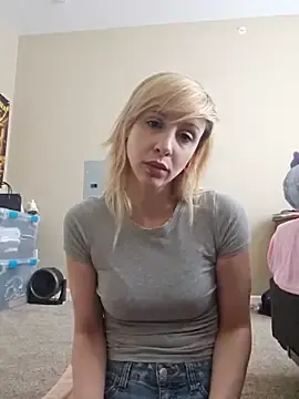 Stripchat Free Live Porn of AmethystFoxx