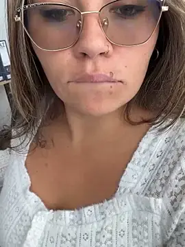Stripchat Free Porn Cam of LIZ-06_