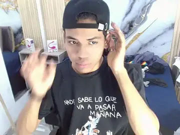 Stripchat Watch Live Sex Cams of DaviidBuckx_