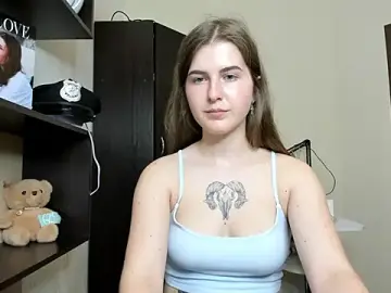 Stripchat Sex Cam of OhMyAlice