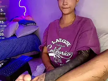 Stripchat Watch Live Sex Cams of mia_yireth