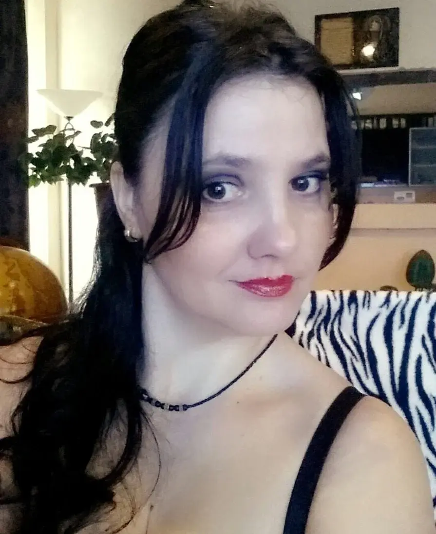 Mary_x