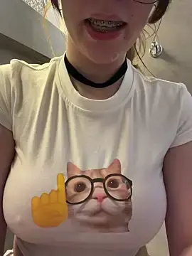 Stripchat Free Porn Cam of _nobara__