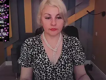 Stripchat Live Sex of Candy_Long