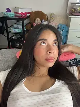 Stripchat Best live sex cam show of Milleradhara24