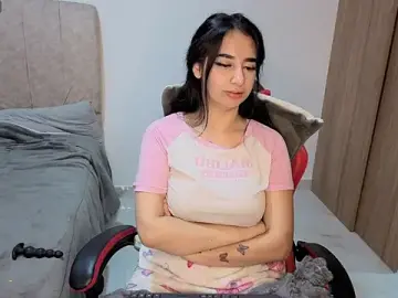 Stripchat Live Sex Cam of Malory_Tay11