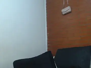 Stripchat Live Sex Cam of BlushiZoe