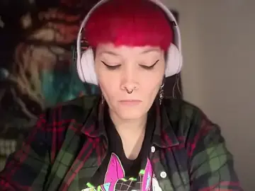 Stripchat Live Sex Cam of FRRANNKIE