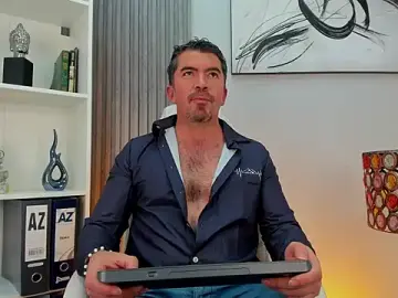 Stripchat Live Sex of JuanKFit_45