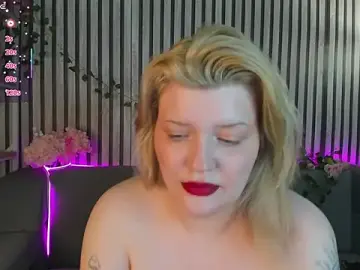Stripchat Adult Webcams of Michele_Greenn