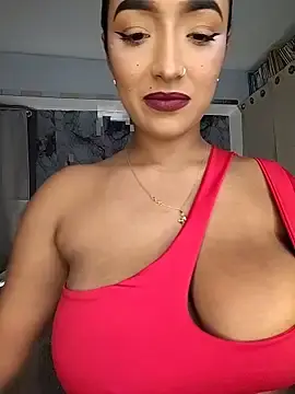 Stripchat Free Porn Cam of SaharQamar