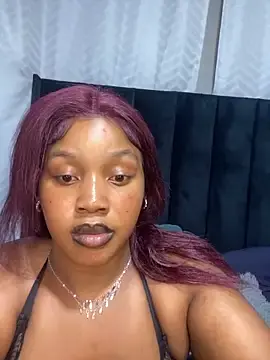 Stripchat Free Live Porn of THICKBARBIE32