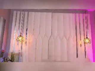 Xlovecam Watch Live Sex Cams of MegandoSantoss