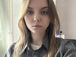 Xlovecam Nude Webcam of BrigetteLaurie