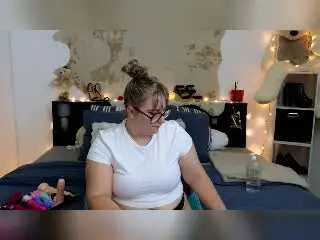 Xlovecam Sex Cam of ElvinnaLaFrancaise