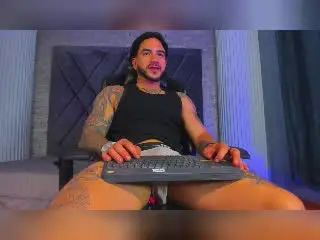 Xlovecam Adult Webcams of DanteDimarco