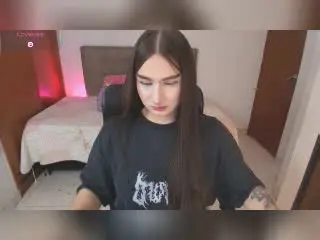 Xlovecam Free Live Porn of MileyBaker