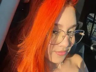 Xlovecam Live Sex Cam of EmmaWat