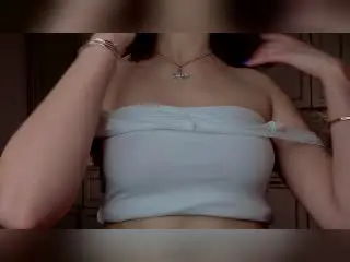 Xlovecam Sex Cam of NellieHeimer