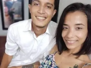 Xlovecam Best live sex cam show of AlejoyMaria