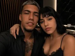 Xlovecam Sex Cam of SamanthaAndJhon