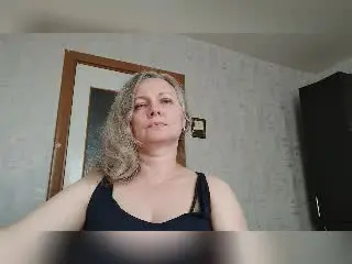 Xlovecam Free Porn Cam of EdithManning
