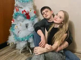 Xlovecam Free Porn Cam of ShawtyMiaAndJack