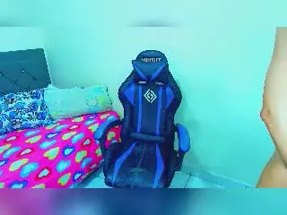 Xlovecam Adult Webcams of Allisonth